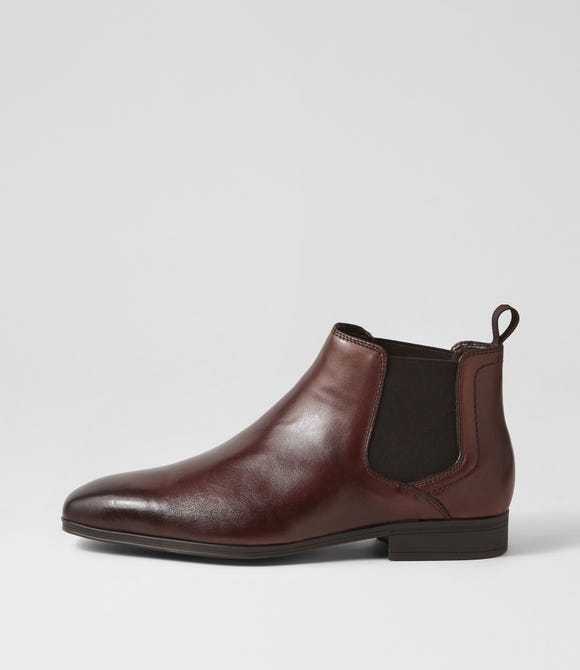 Alpha Dark Brown Leather Chelsea Boots